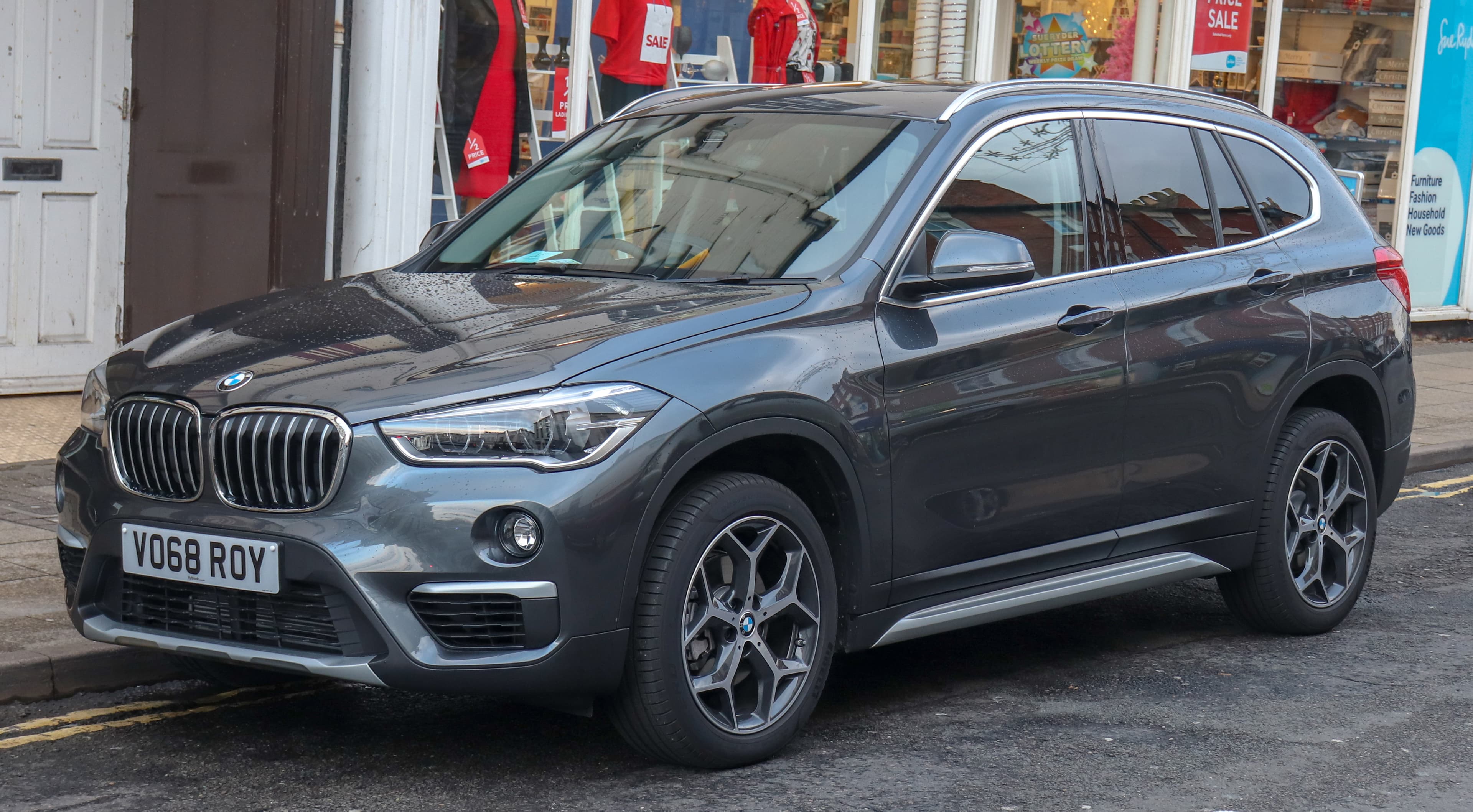 BMW X1 — салон