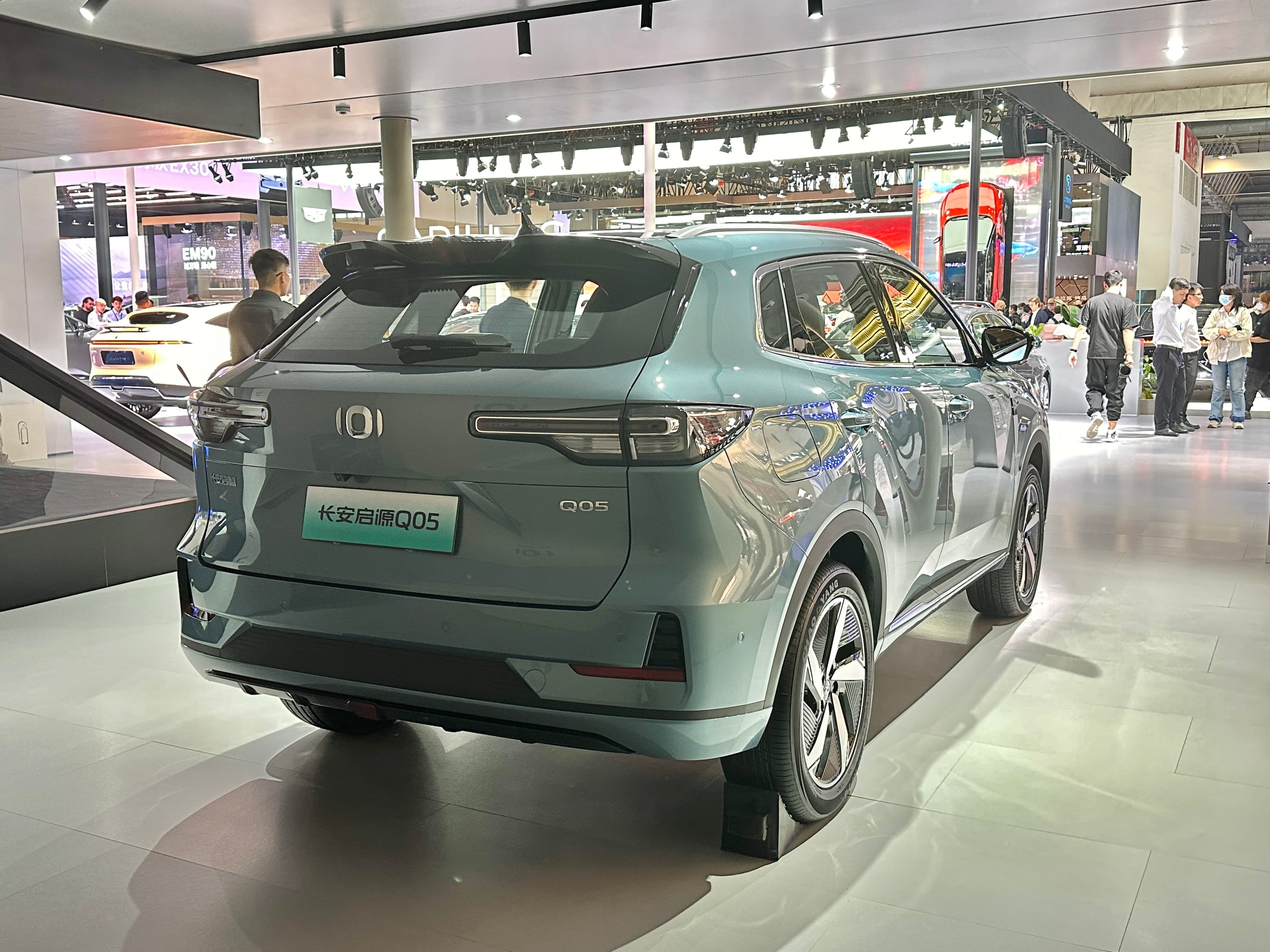 Changan Q05 — салон