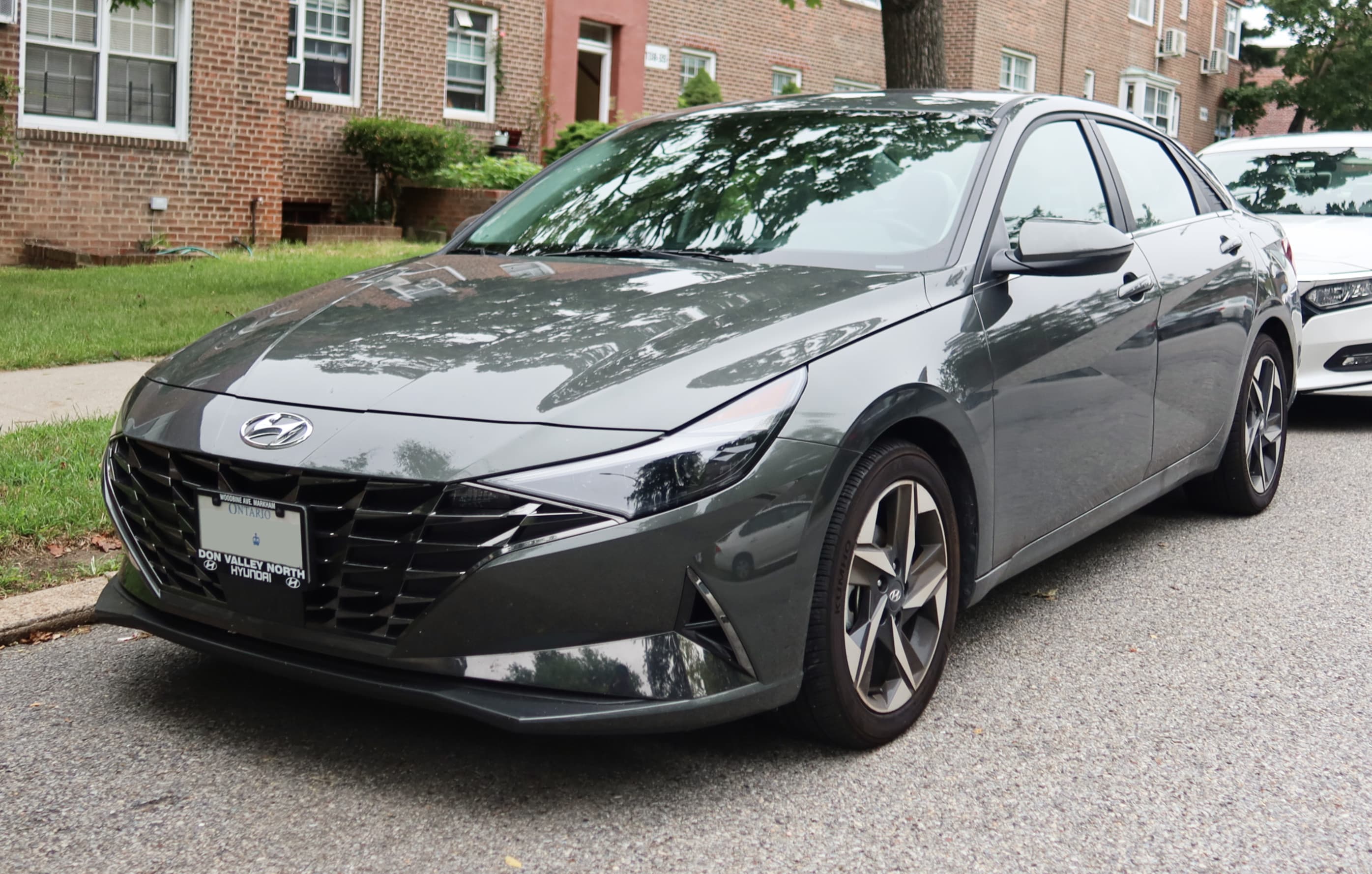 Hyundai Elantra 2024
