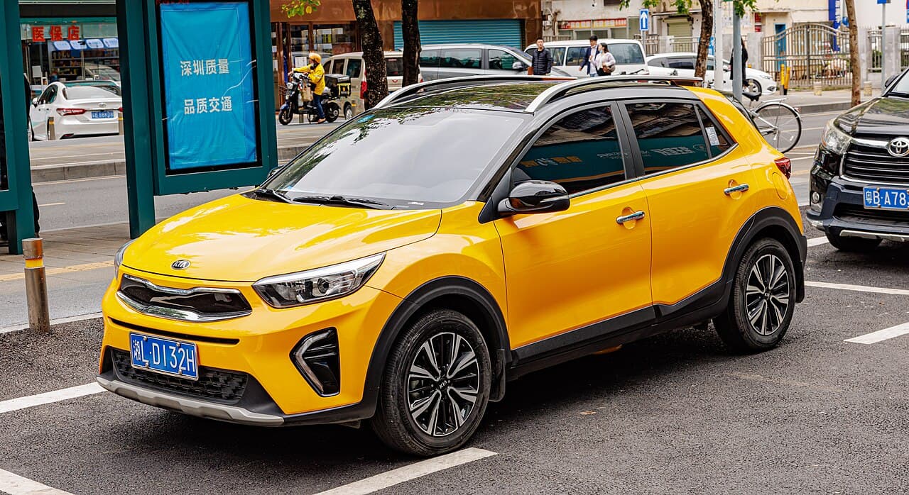 Kia KX1 — фото спереди
