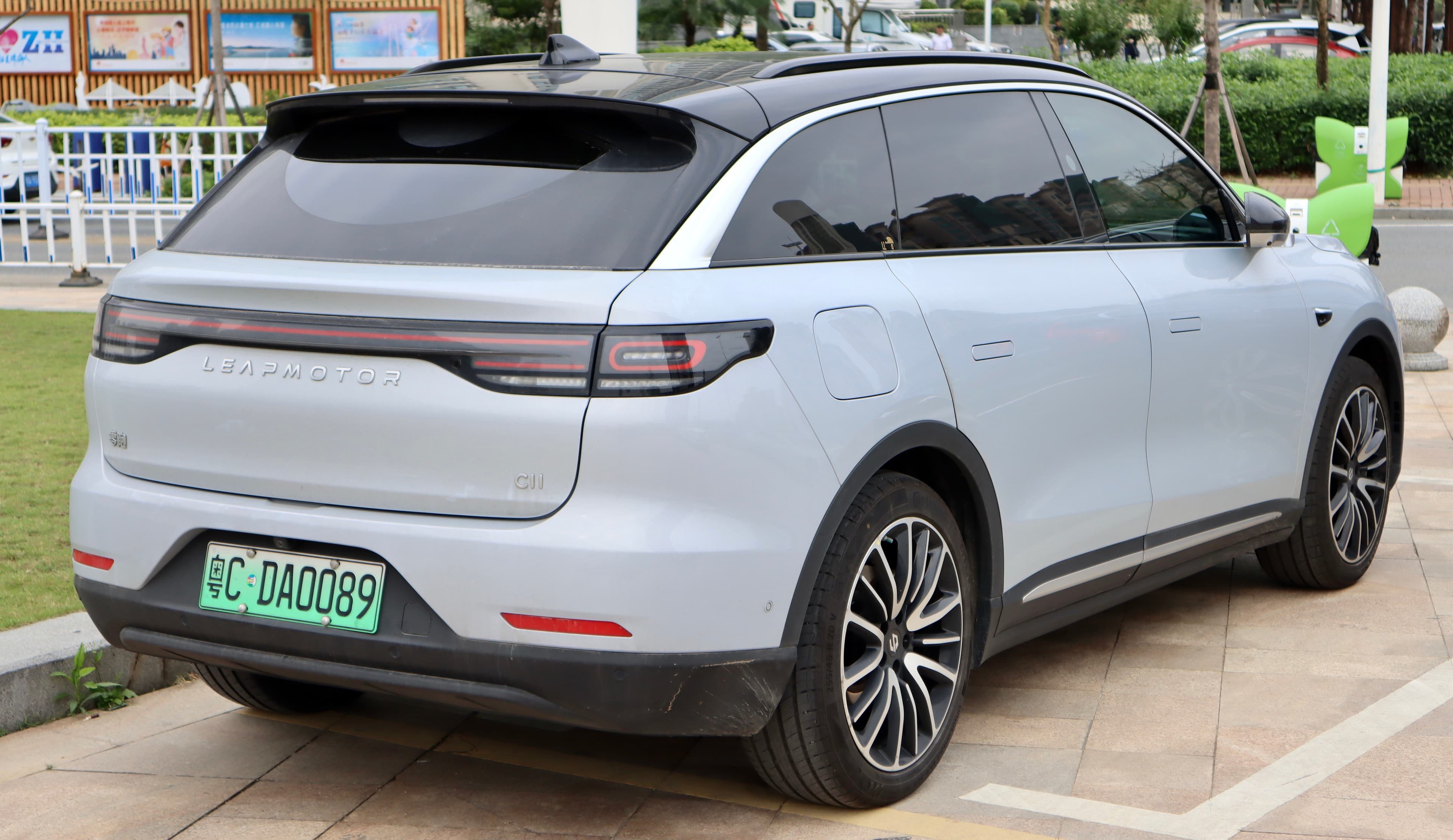 Leapmotor C11 — салон