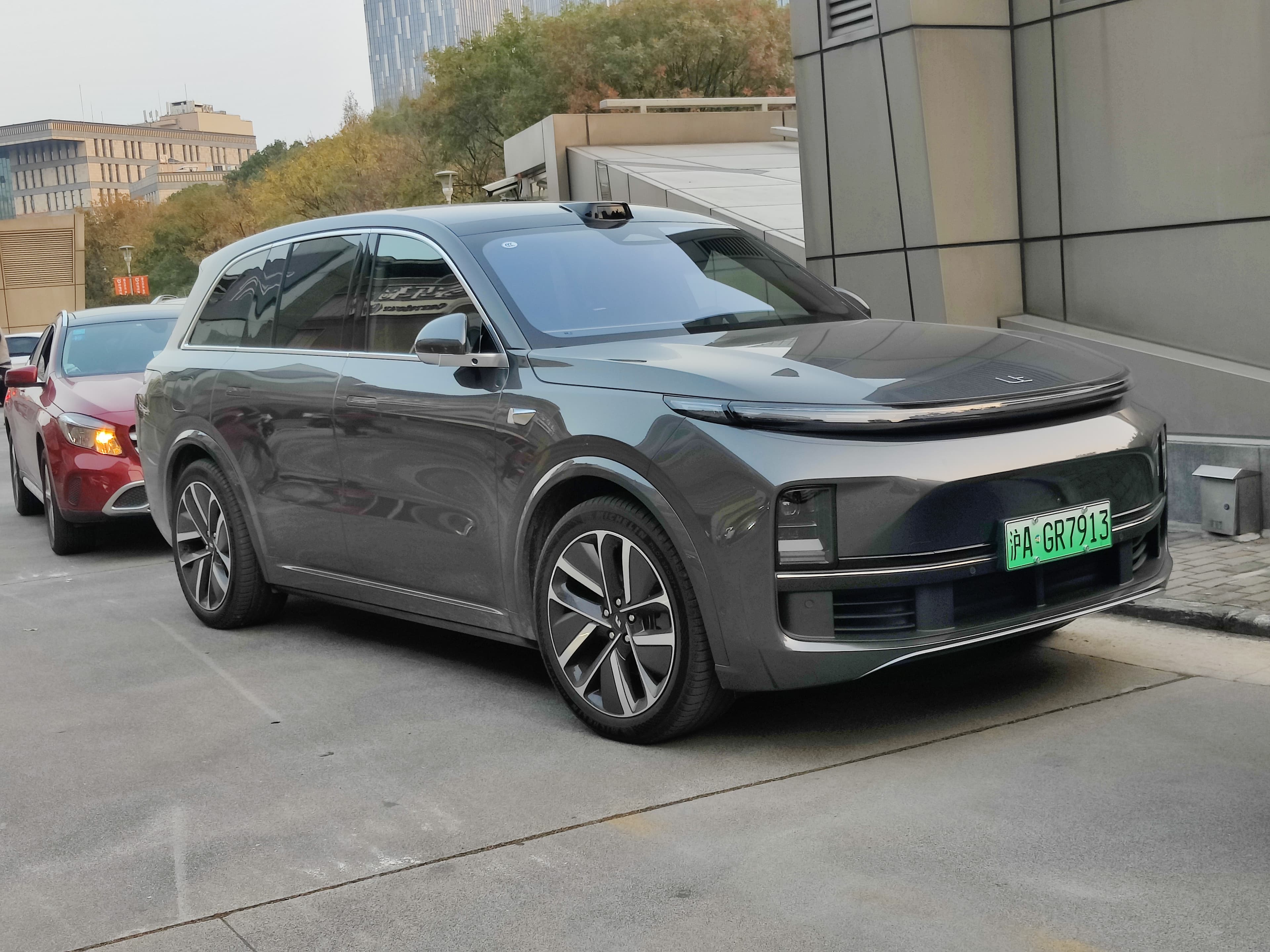 Lixiang L8 — салон