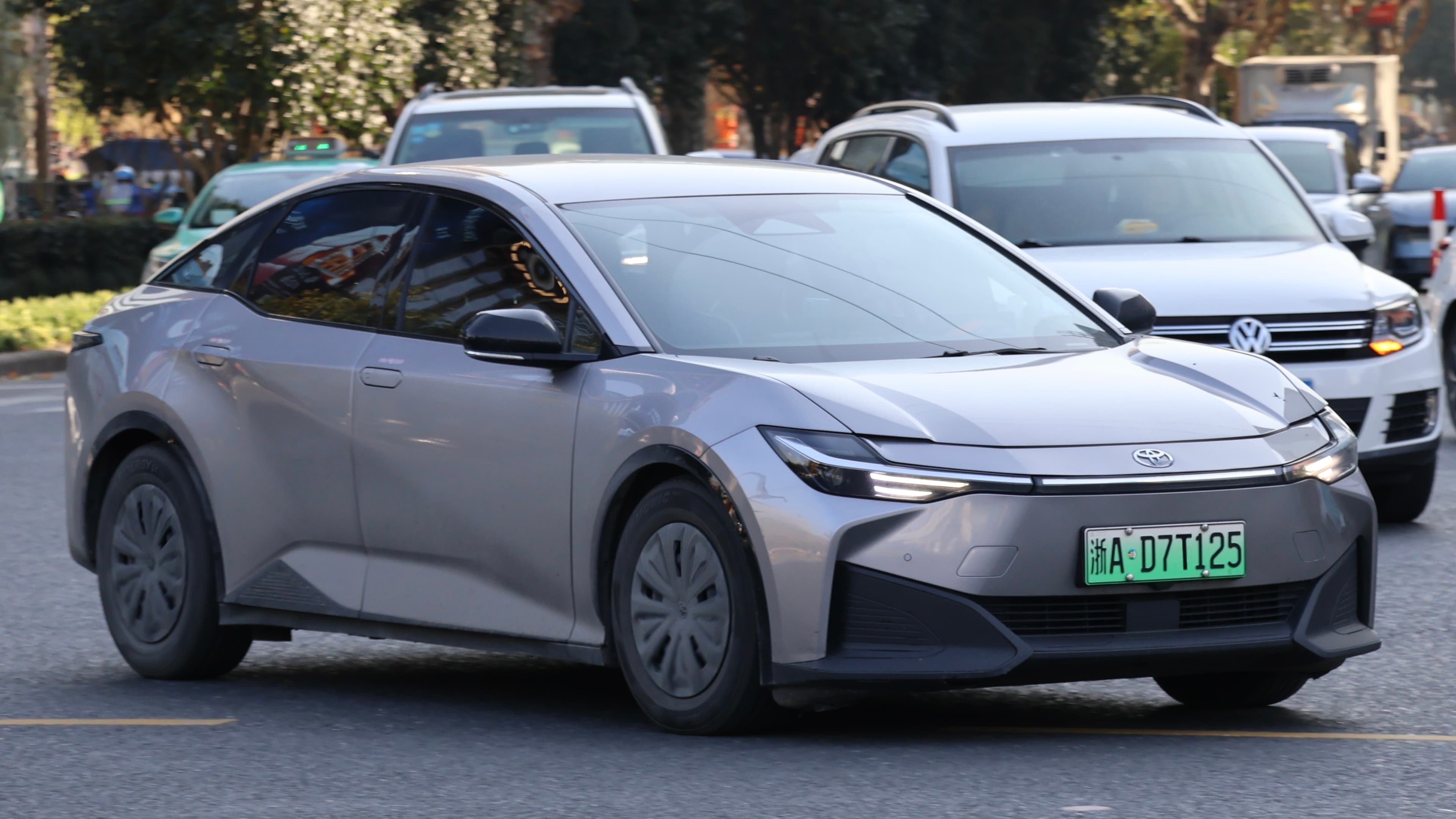 Toyota bZ3X — салон