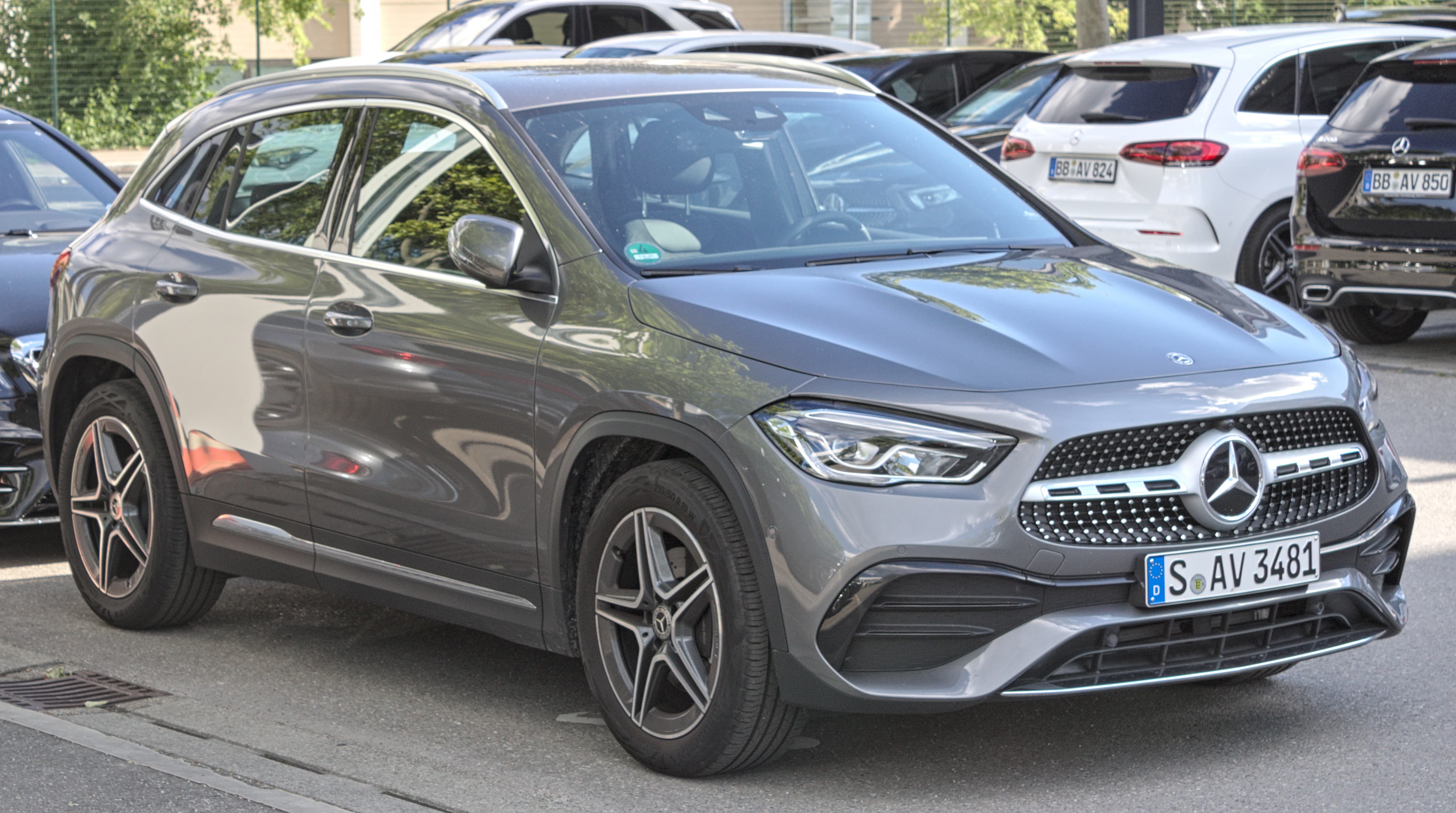 Mercedes-Benz GLA 180