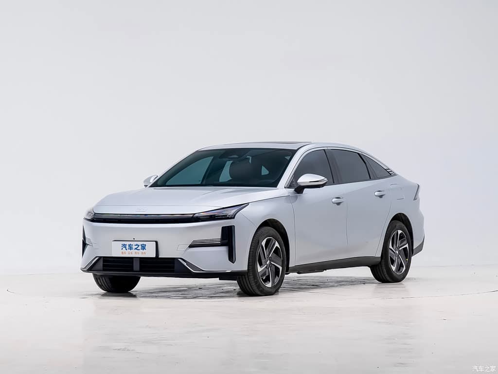 Geely Galaxy L6